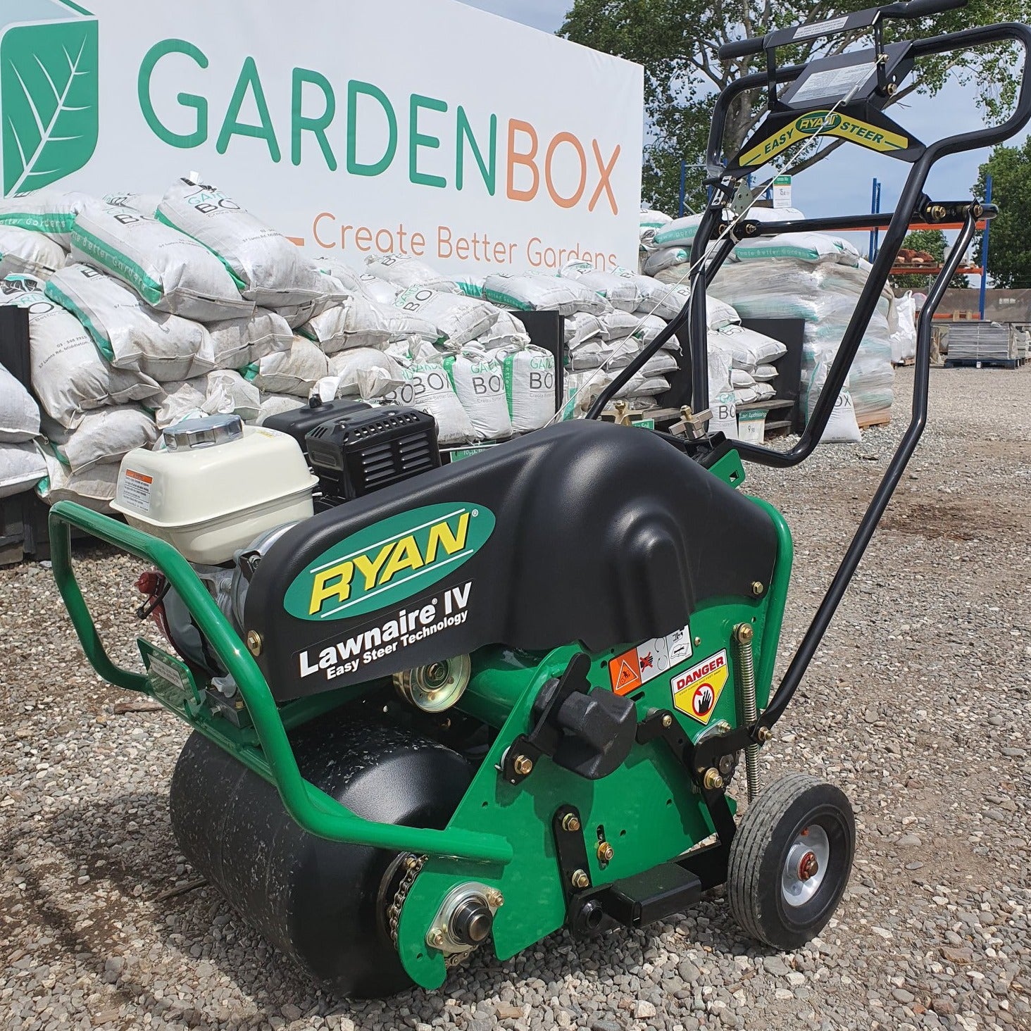 Lawn aerator machine hire sale