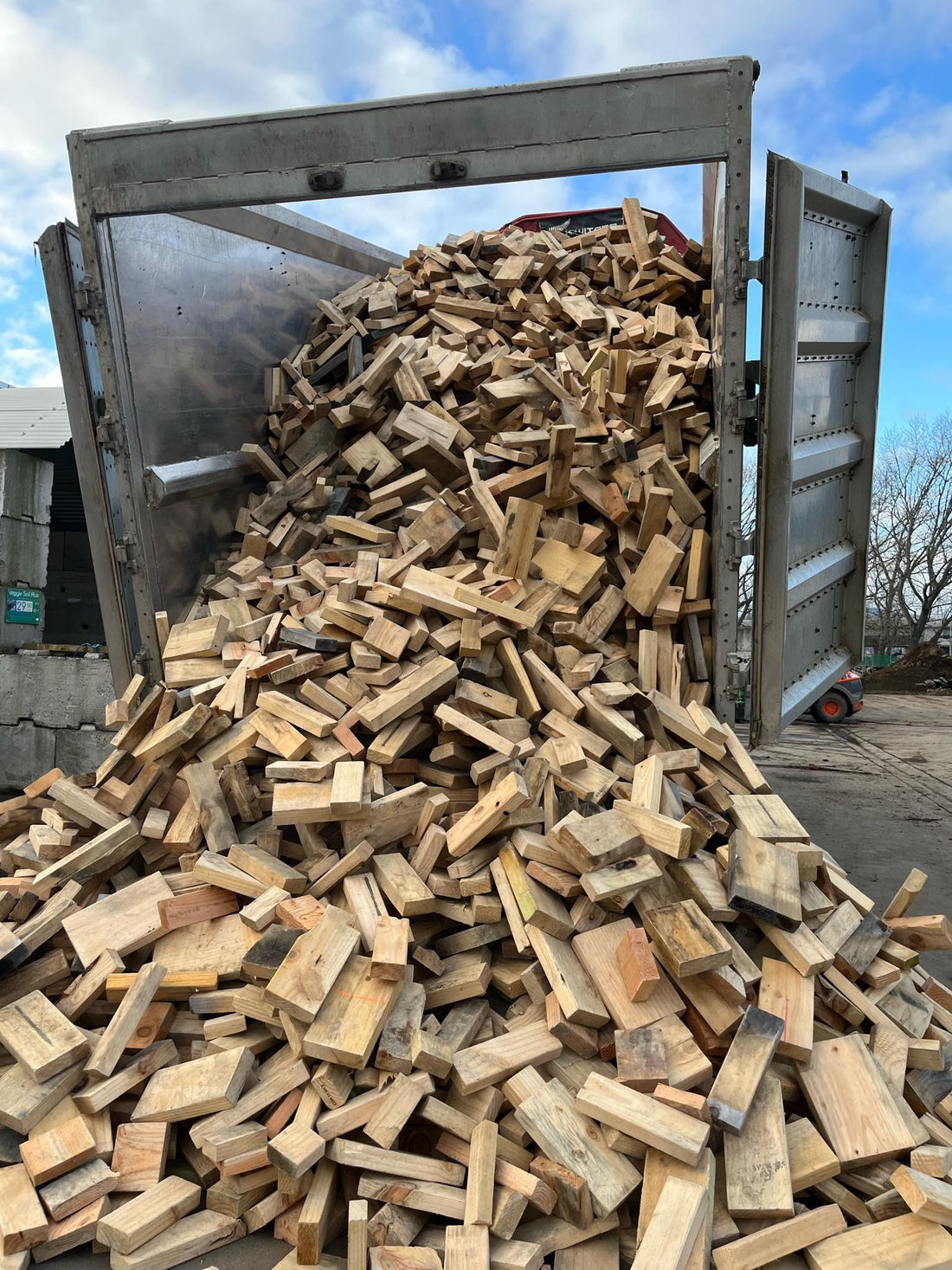 Firewood Timber Offcuts / Slabwood