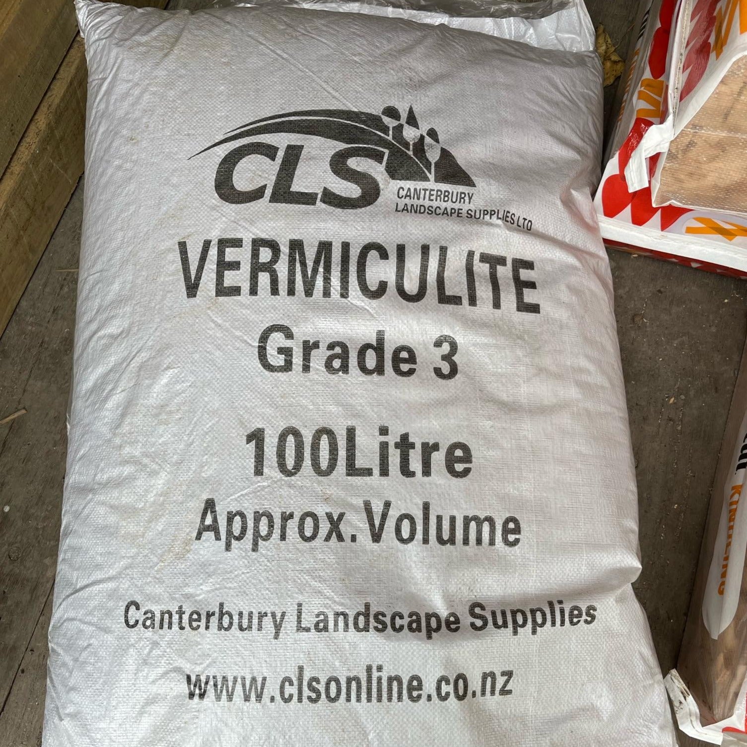 Vermiculite Grade 3 100 litre